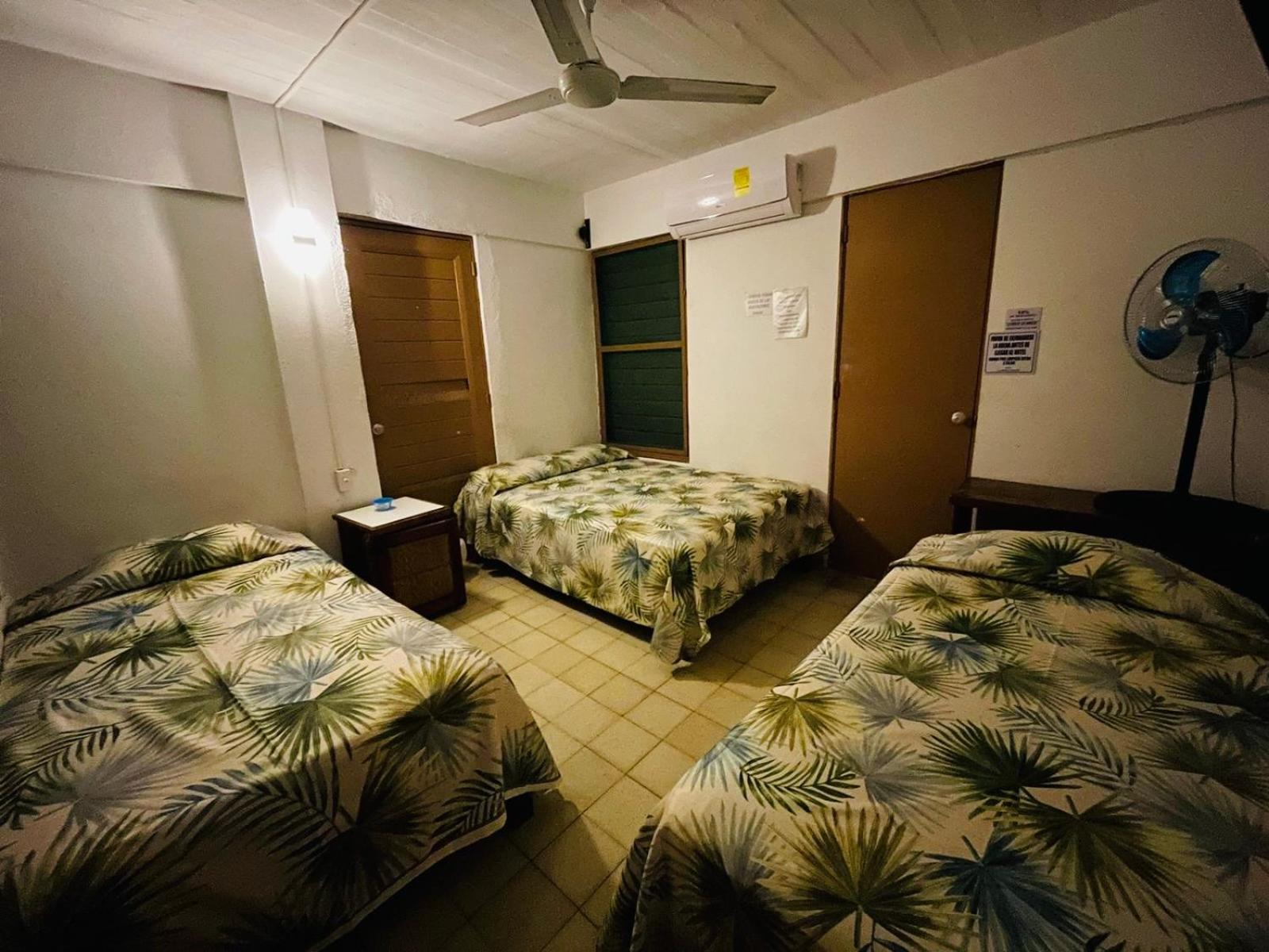 Hotel El Kiosco アカプルコ エクステリア 写真